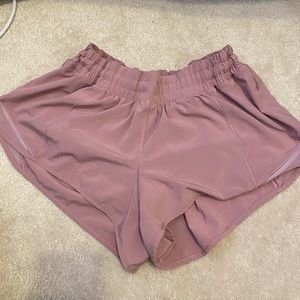Lululemon hotty Hot shorts amazing condition